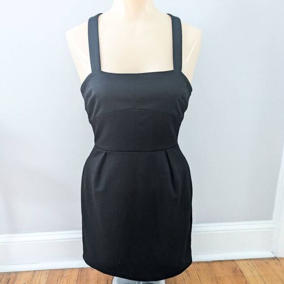 UO Silence and Noise Open Back Ponte Dress Black - Picture 3 of 5